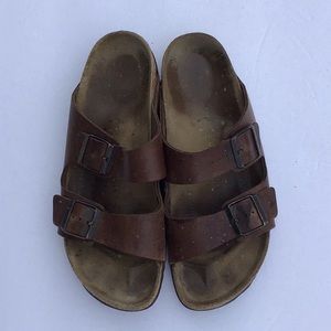 BIRKENSTOCK SIZE 43 MED 10